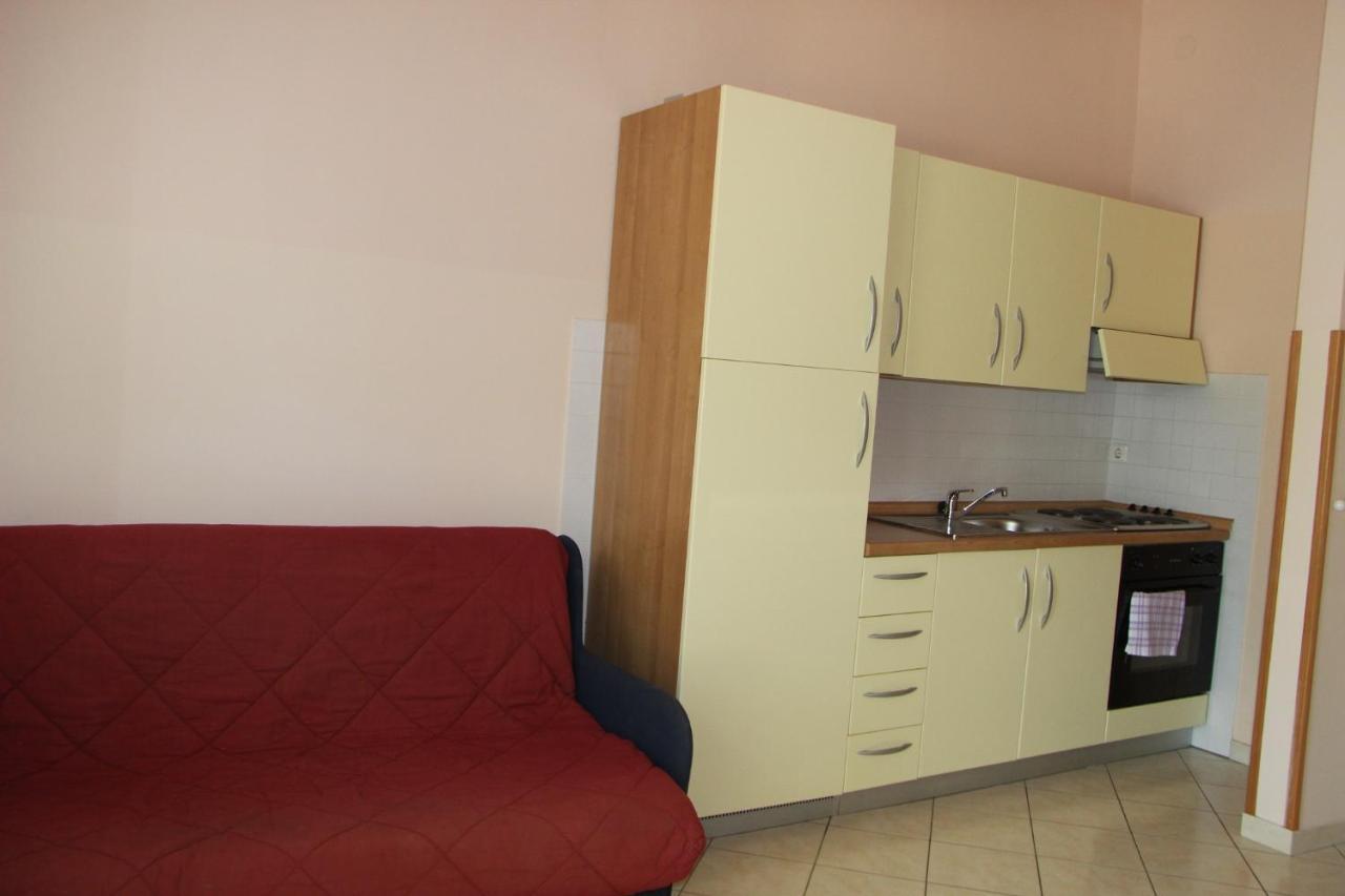 Apartments Miriam Premantura Luaran gambar