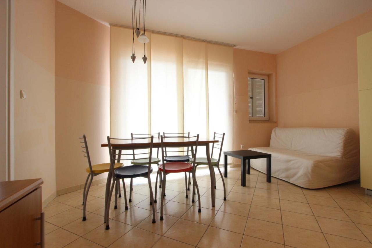 Apartments Miriam Premantura Luaran gambar