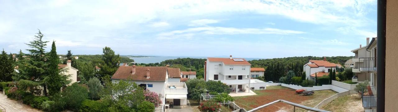Apartments Miriam Premantura Luaran gambar