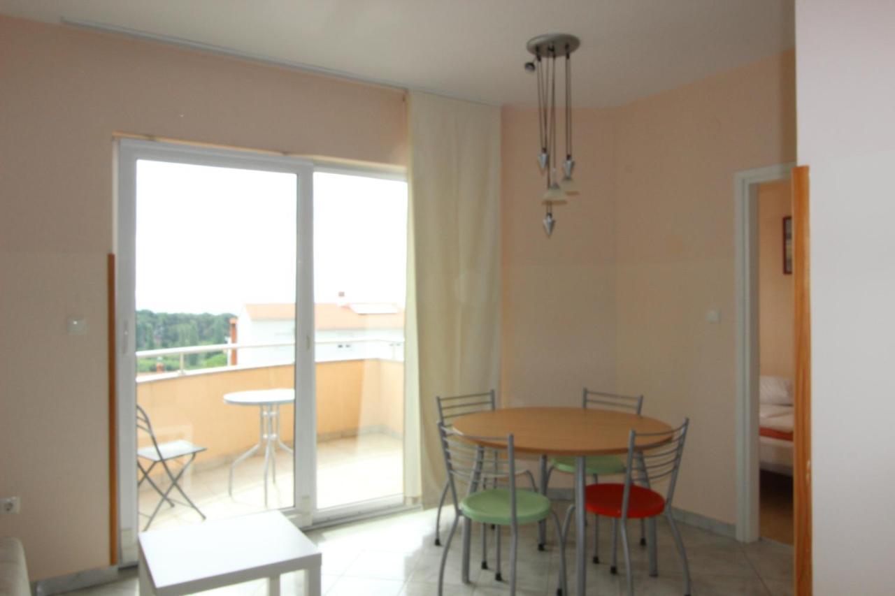 Apartments Miriam Premantura Luaran gambar