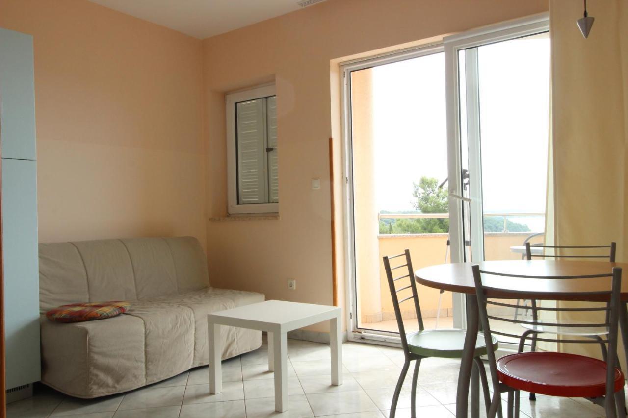 Apartments Miriam Premantura Luaran gambar